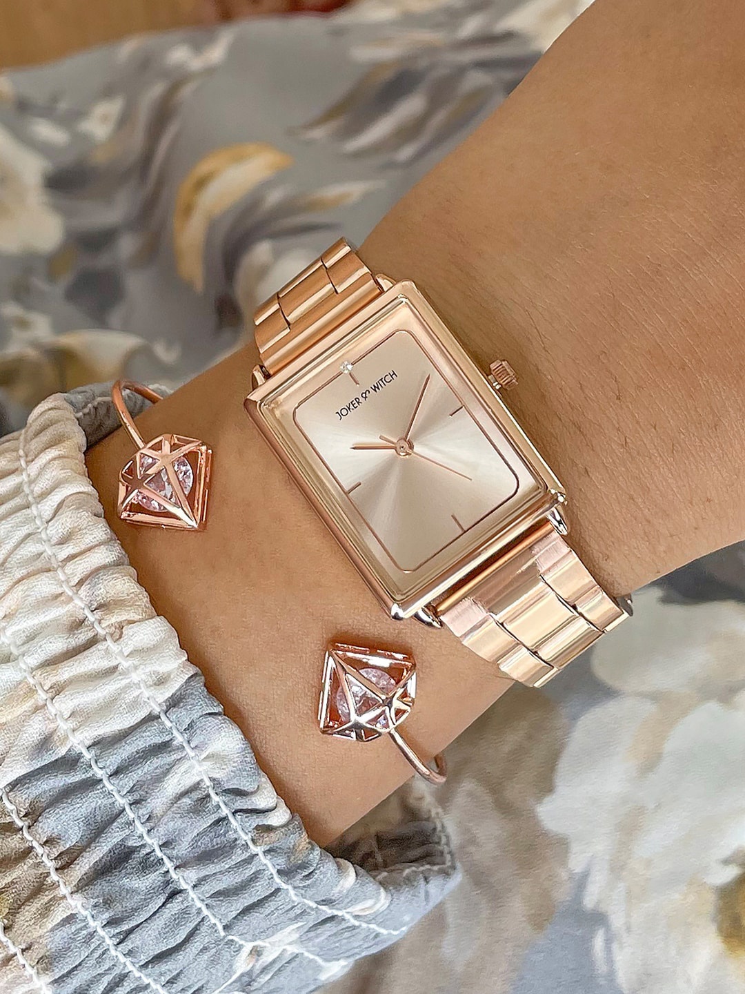 

JOKER & WITCH Women Watch Gift Set JWBS777, Rose gold