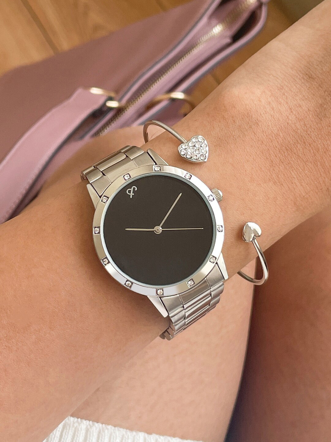 

JOKER & WITCH Netossa Women Watch With Bracelet Stack Gift Set, Silver