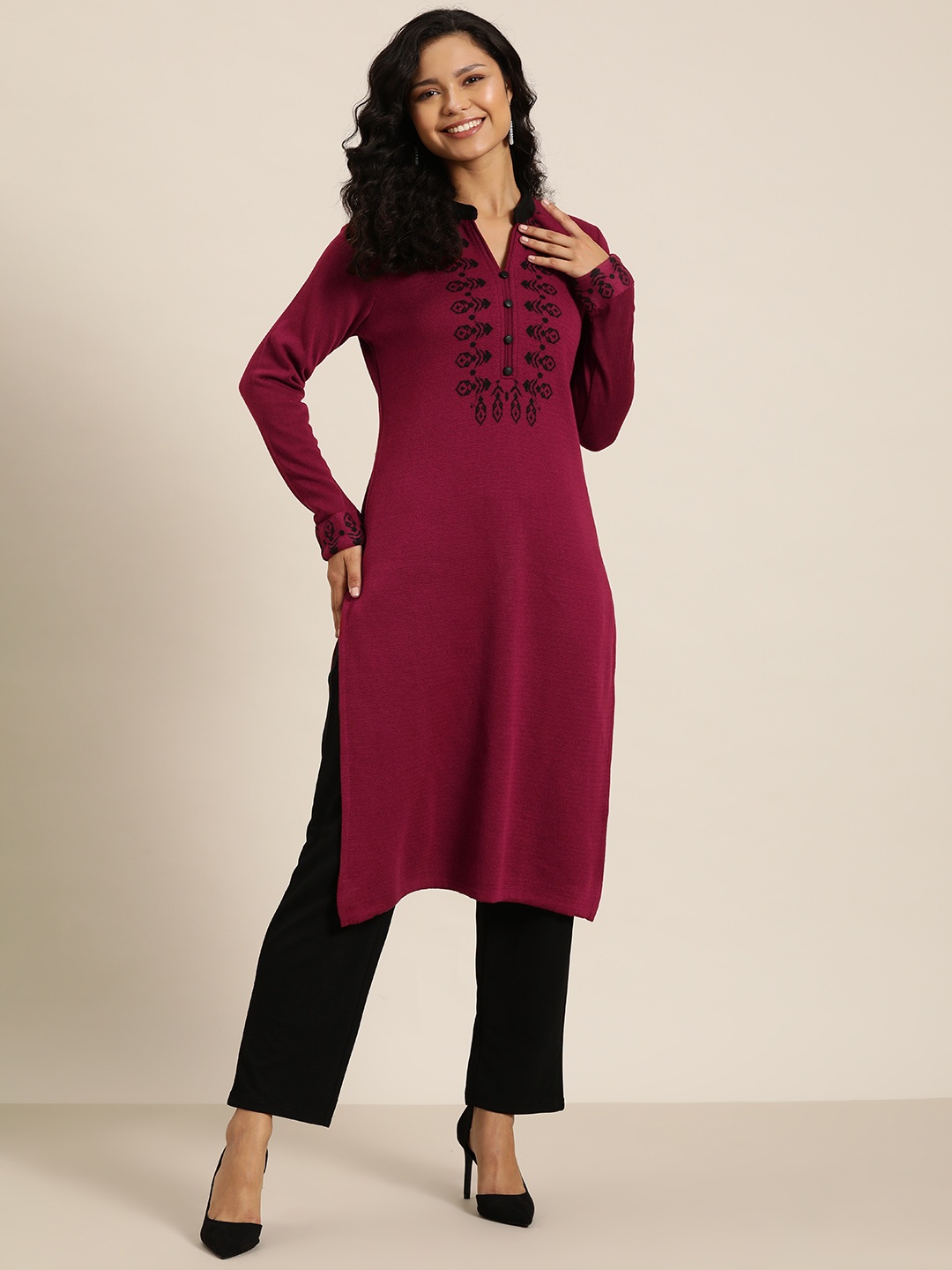 

HERE&NOW Women Ethnic Motifs Winter Kurta, Maroon