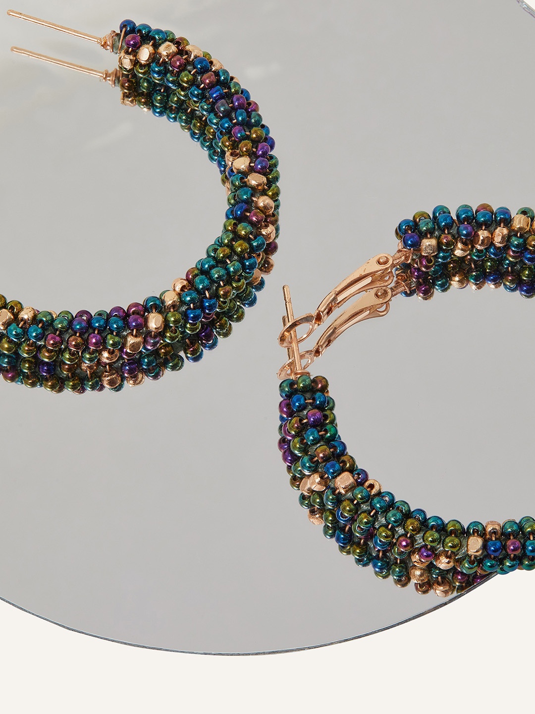 

Accessorize London Women Chunky Beaded Hoop Earrings, Gold