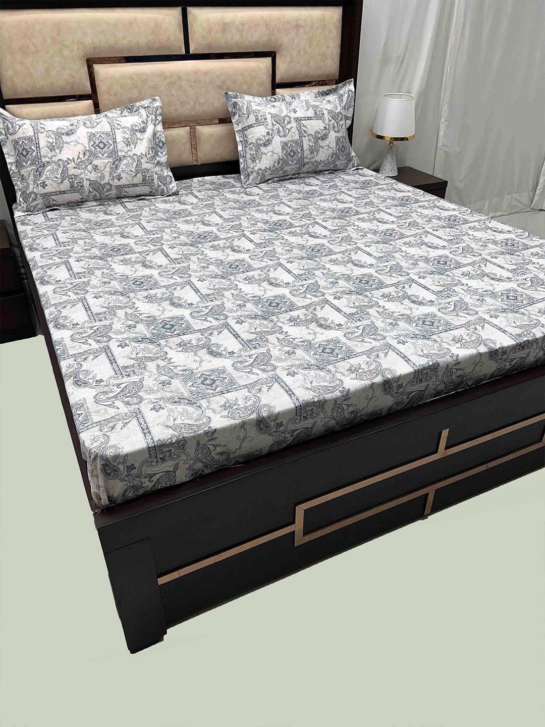 

Pure Decor Velar Fur Sib Grey Printed Cotton 400 TC King Bedsheet & 2 Pillow Covers