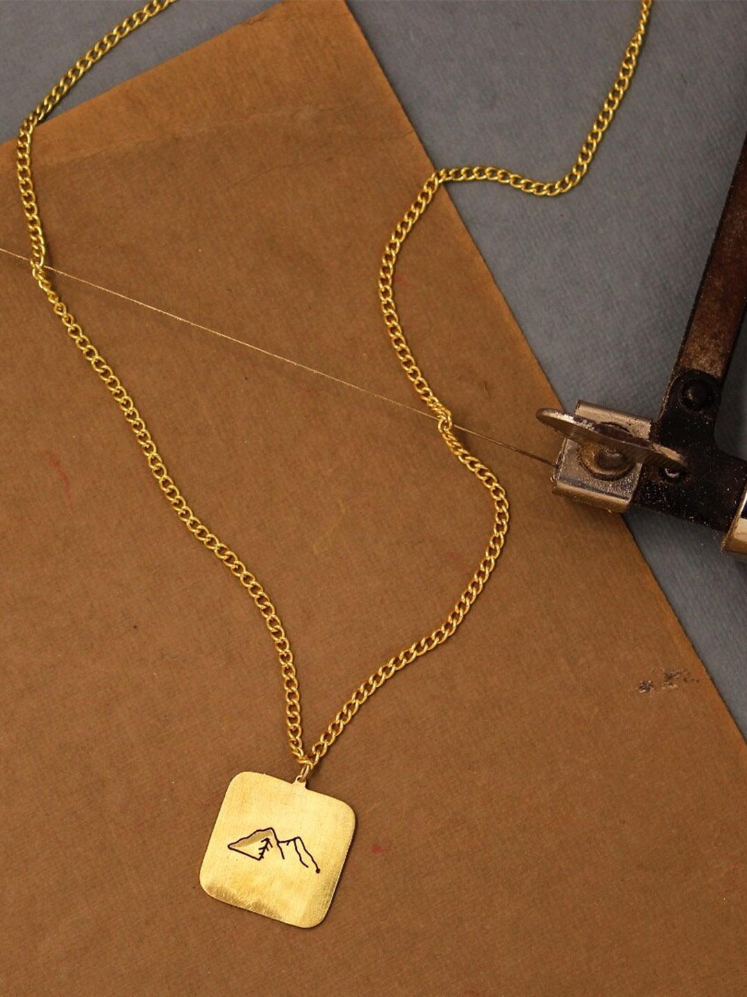 

Goldnera Gold-Plated Mountain Pendant With Chain