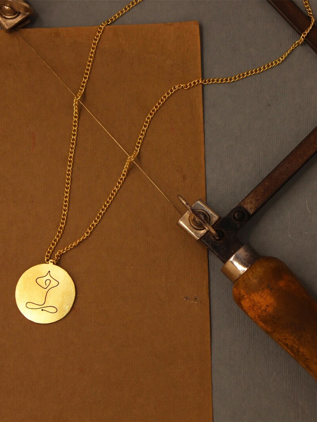 

Goldnera Gold-Plated Yoga Pendant With Chain