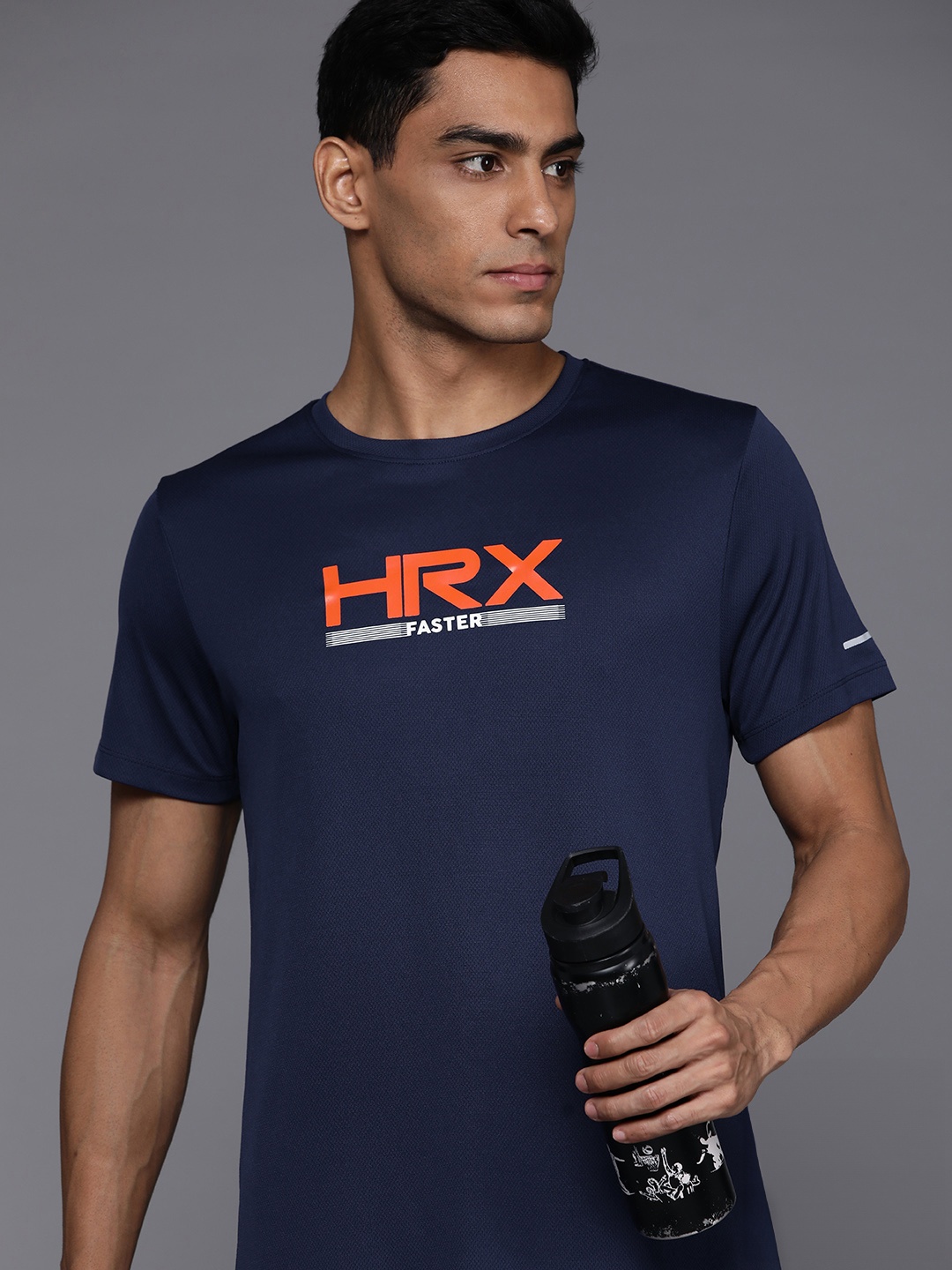 

HRX by Hrithik Roshan Brand Logo Printed Reflective Detailed Rapid-Dry Running T-shirt, Navy blue