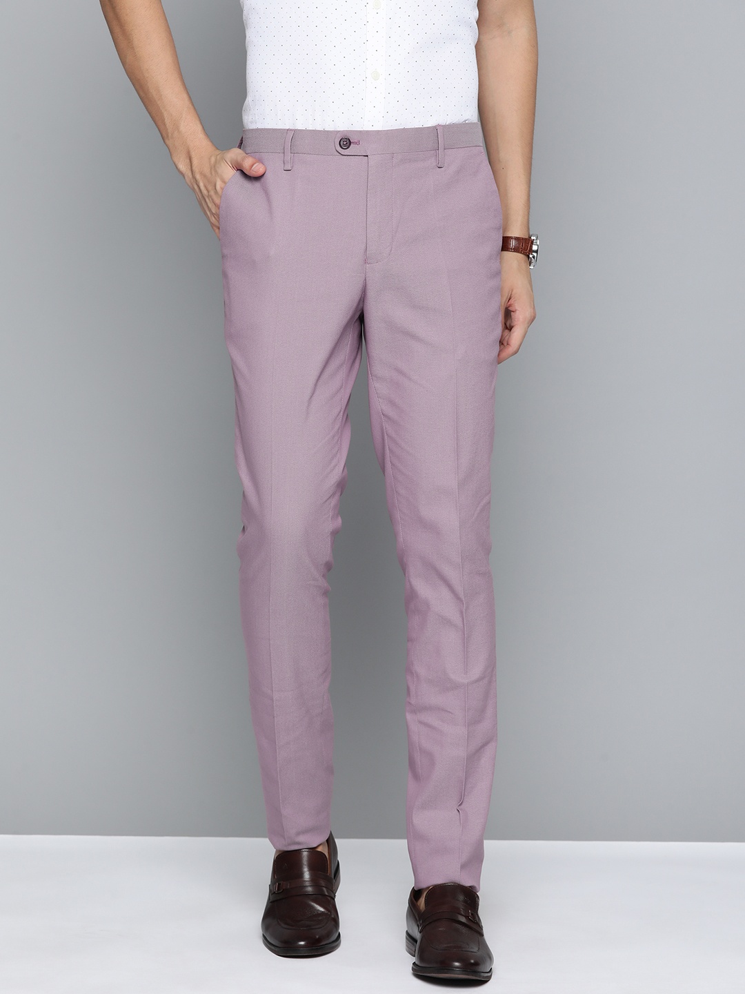

Indian Terrain Men Urban Tapered Fit Formal Trousers, Mauve