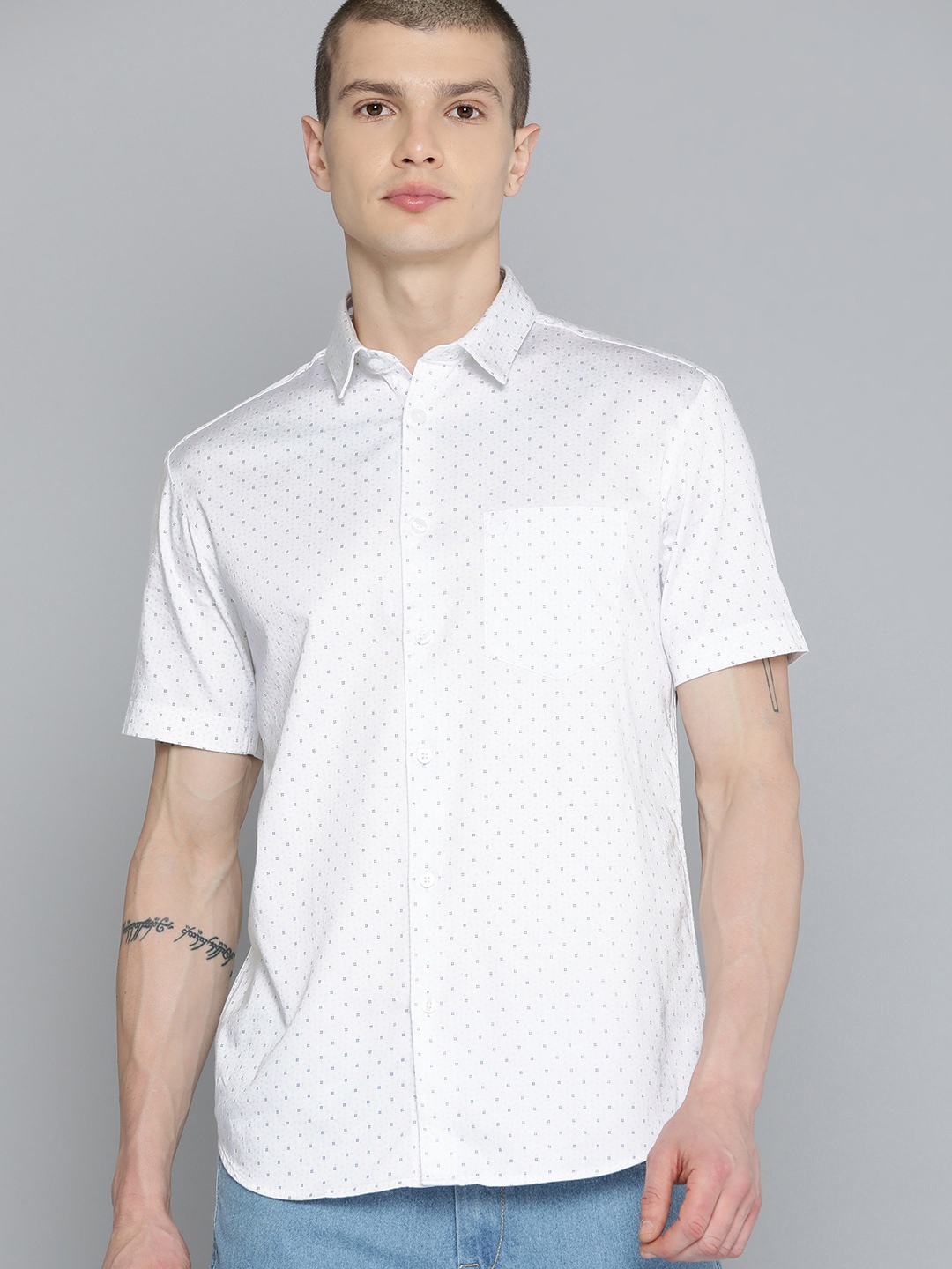 

Indian Terrain Classic Slim Fit Printed Casual Shirt, White