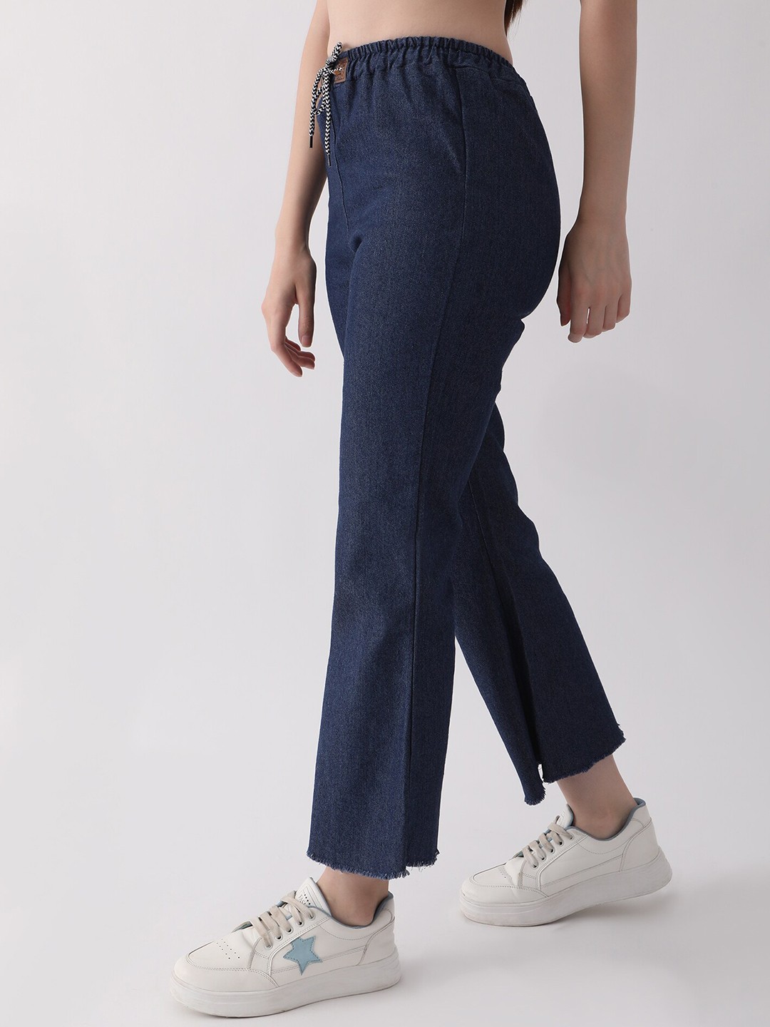 

DKGF FASHION Women Comfort Mid-Rise Jeans, Navy blue