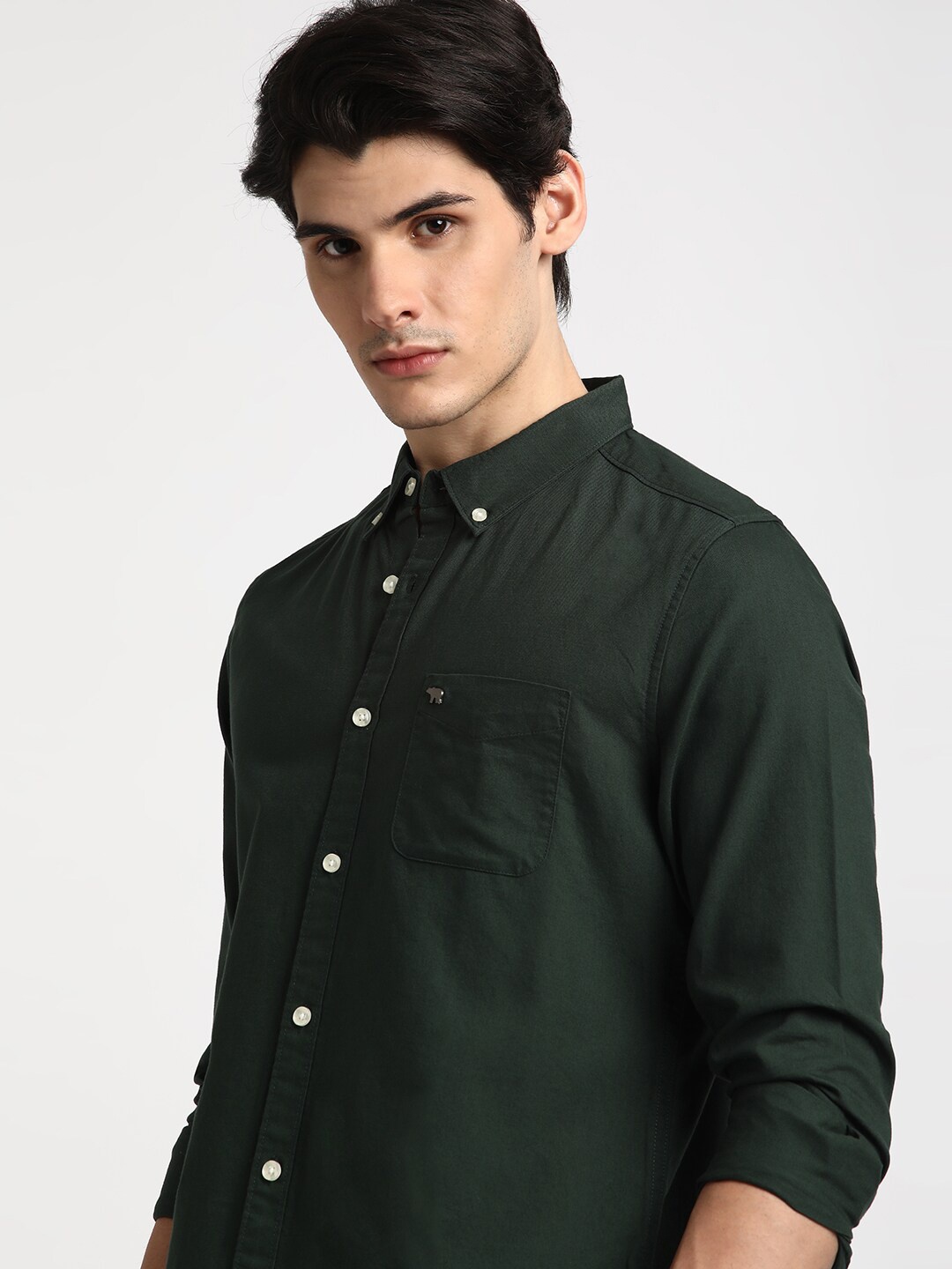 

THE BEAR HOUSE Slim Fit Opaque Pure Cotton Casual Shirt, Green