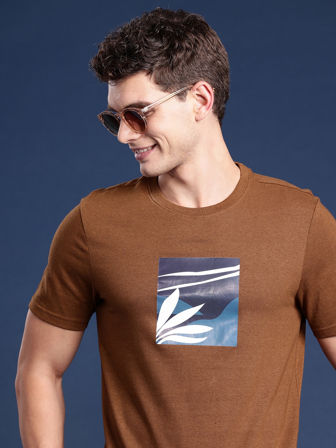 

Mast & Harbour Graphic Printed T-shirt, Brown