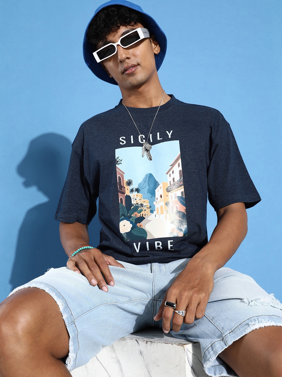

Mast & Harbour Men Graphic Printed T-shirt, Blue