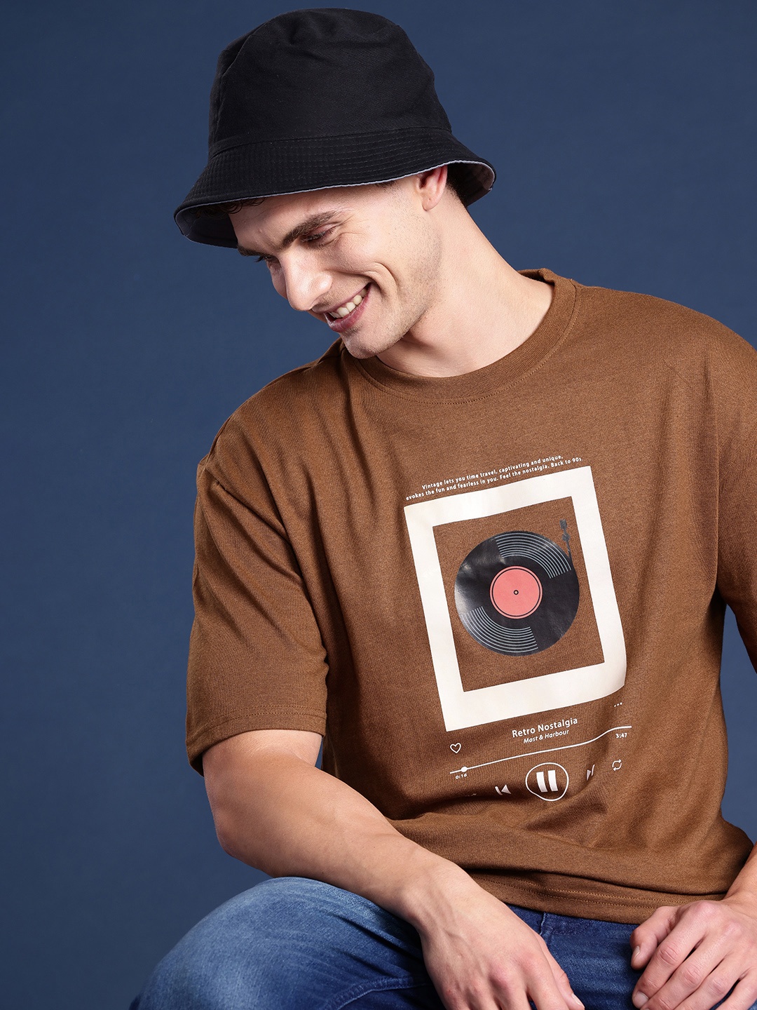 

Mast & Harbour Printed Drop-Shoulder Sleeves T-shirt, Brown