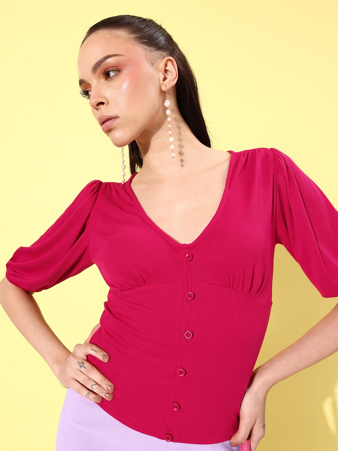 

Mast & Harbour Solid V-Neck Puff Sleeve Fitted Top, Fuchsia