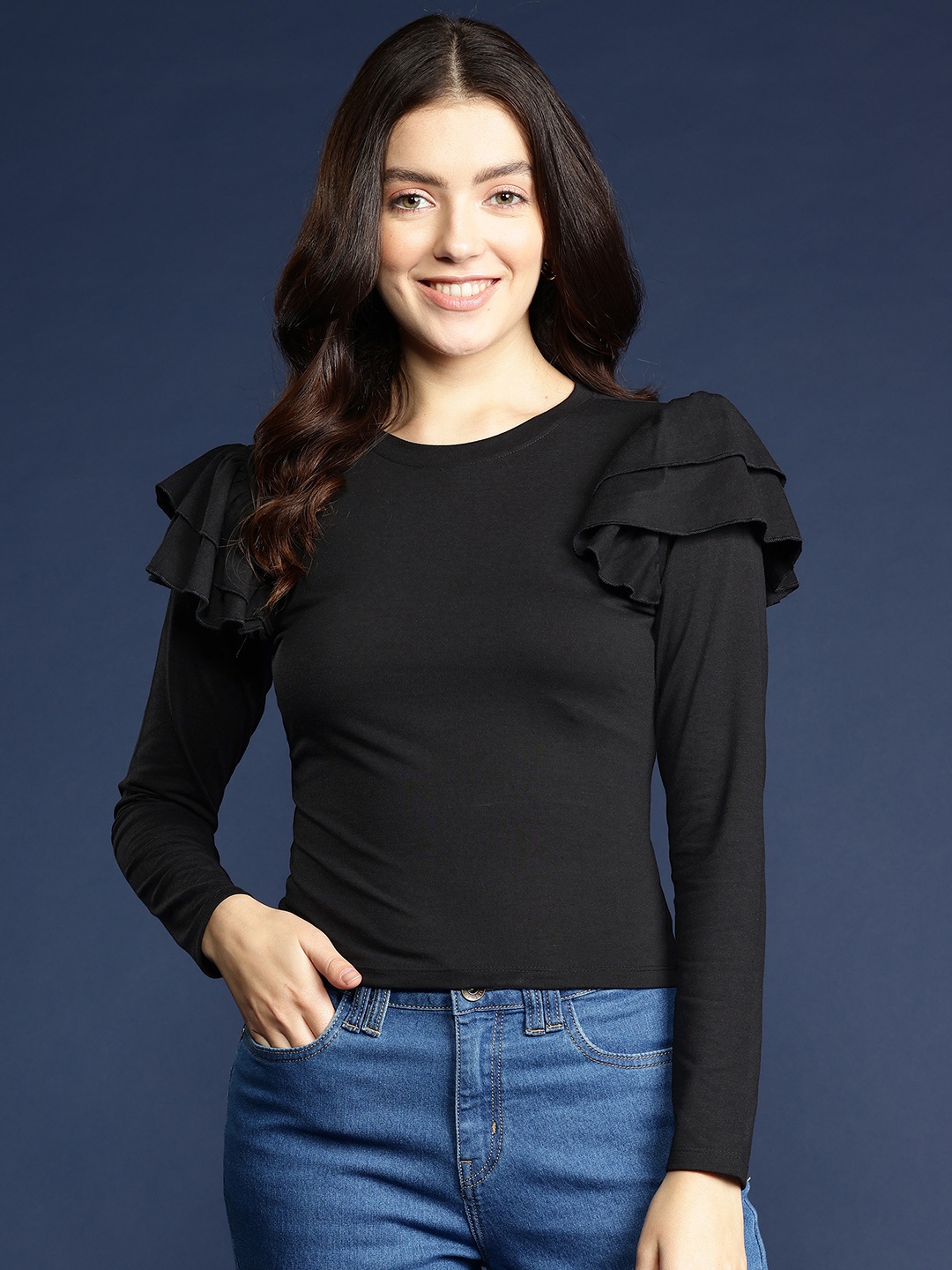 

Mast & Harbour Ruffles Fitted Top, Black