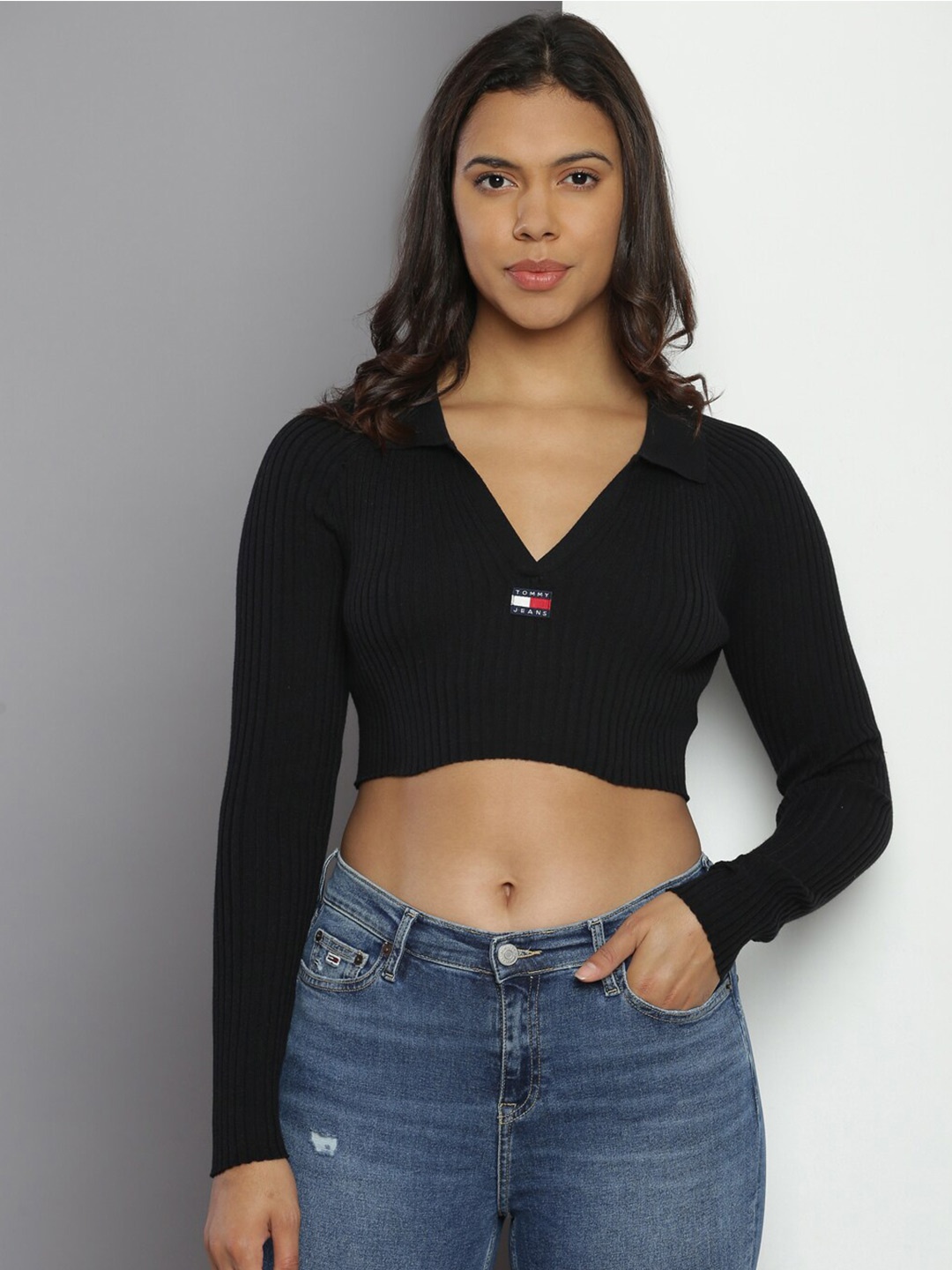 

Tommy Hilfiger Ribbed Crop Pullover, Black