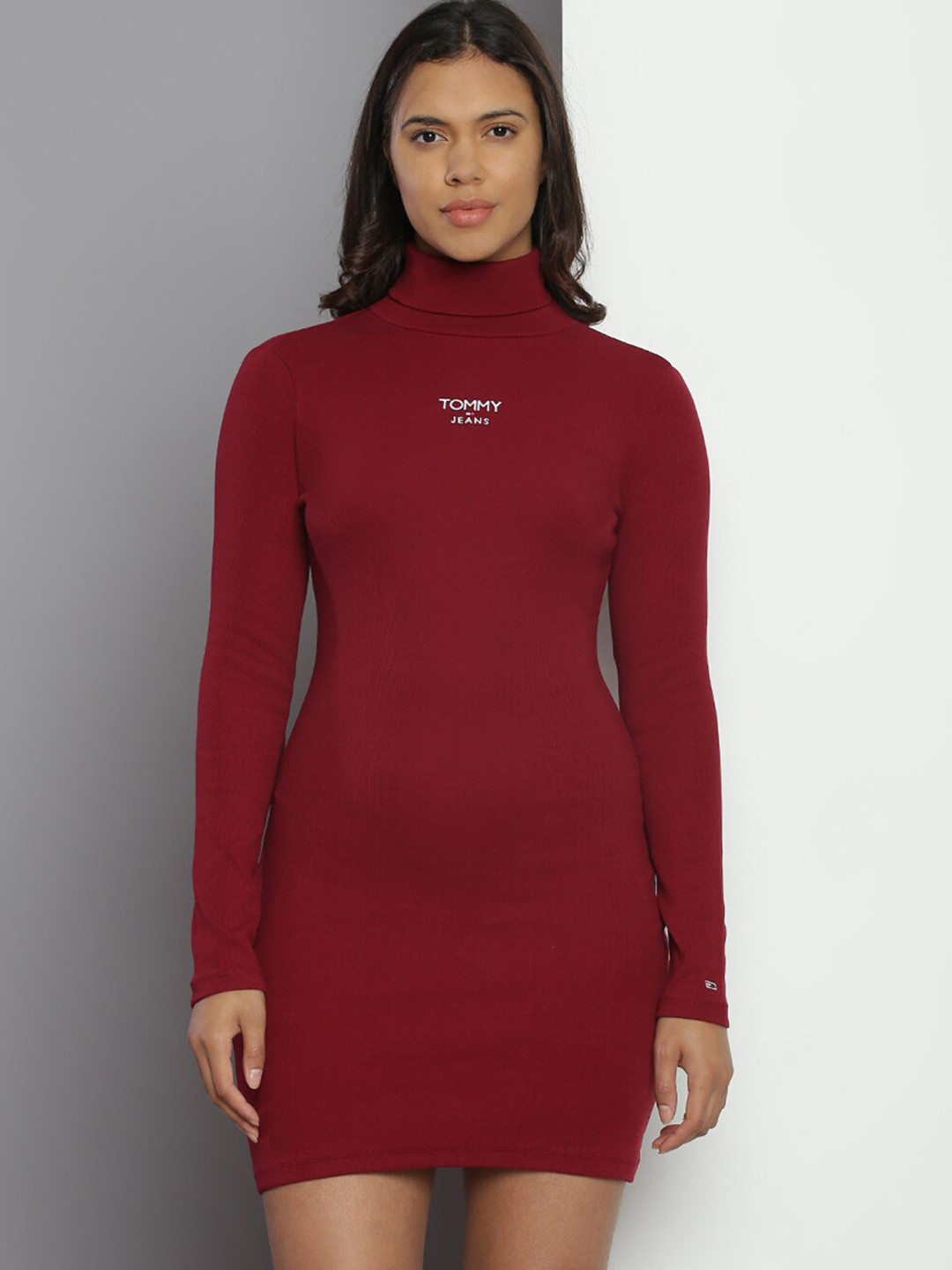

Tommy Hilfiger Turtle Neck Regular Sleeves Cotton Bodycon Dress, Burgundy