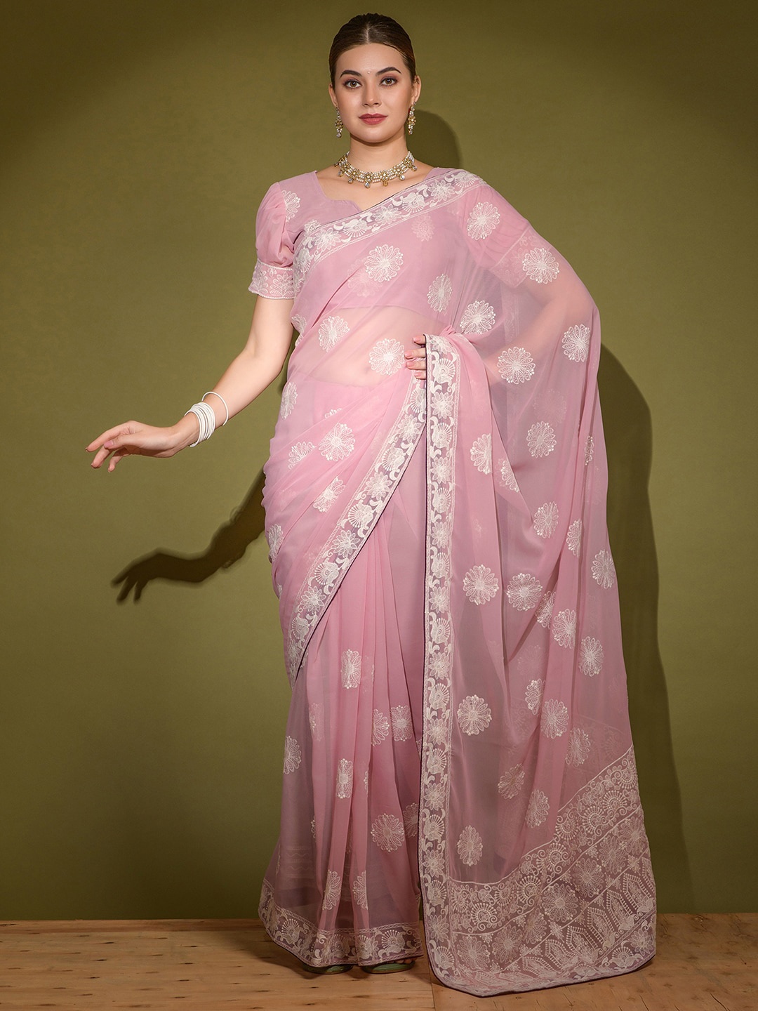 

Satrani Pink & White Floral Embroidered Saree