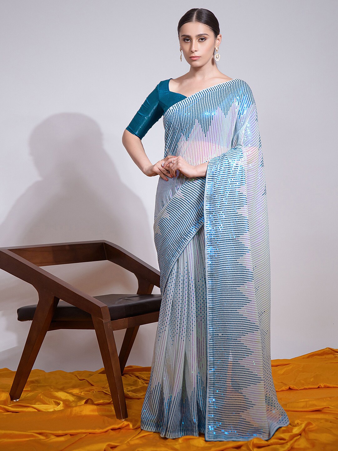 

Satrani Teal & White Embellished Sequinned Saree