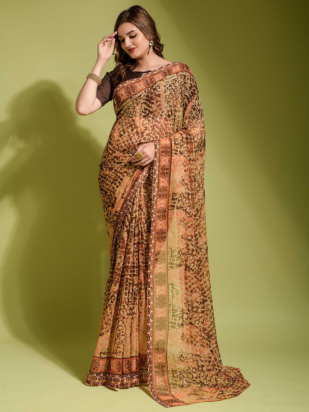 

Satrani Brown Abstract Printed Saree