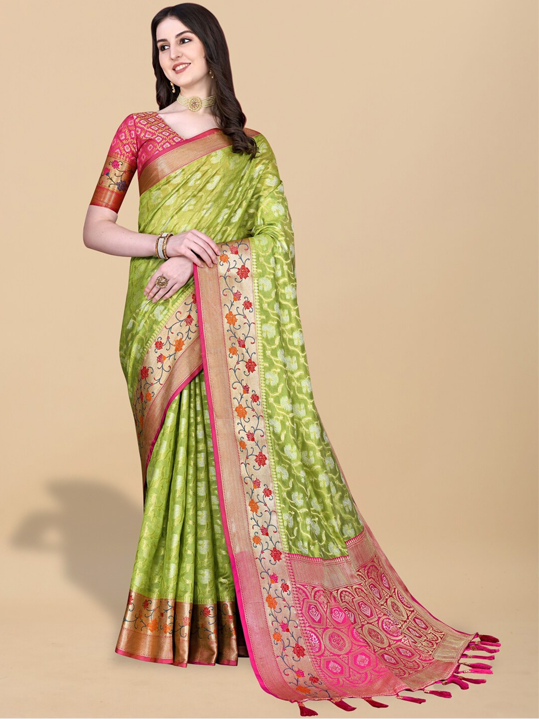 

JATRIQQ Ethnic Motifs Woven Design Zari Silk Cotton Saree, Green