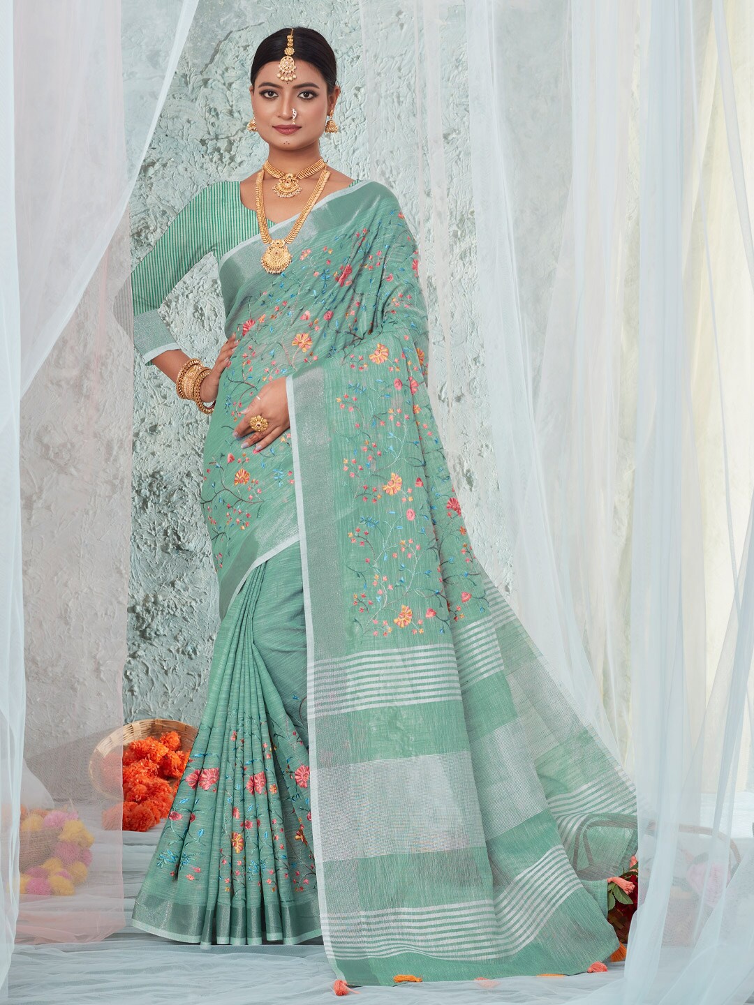 

Mitera Sea Green & Pink Floral Embroidered Saree