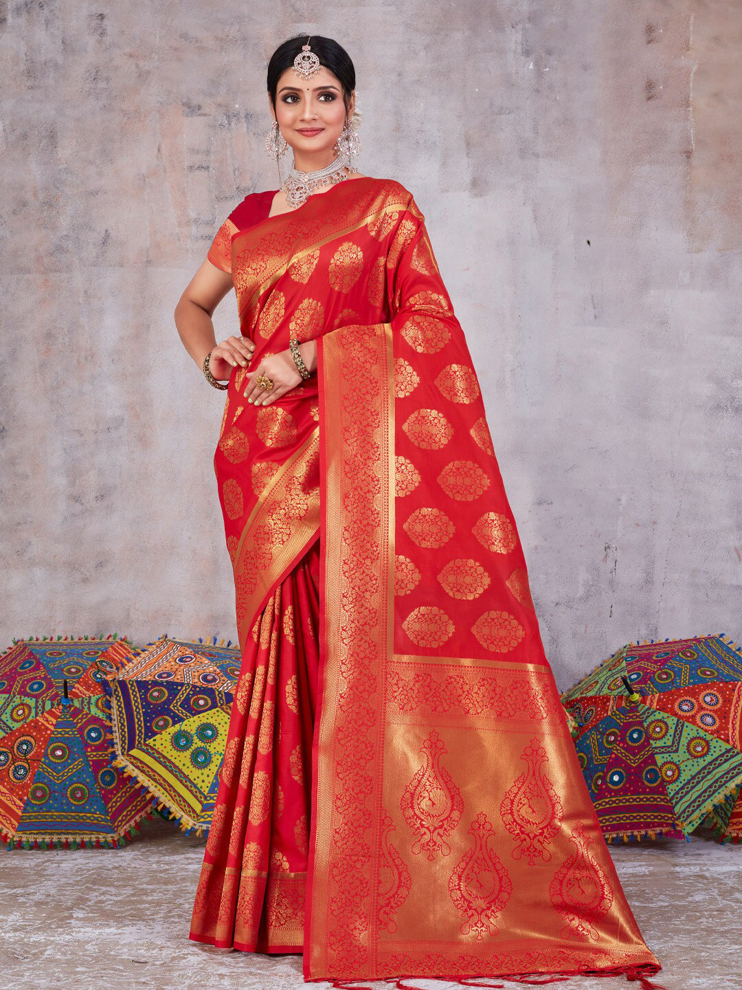 

Mitera Red & Gold-Toned Ethnic Motifs Woven Design Zari Pure Silk Banarasi Saree