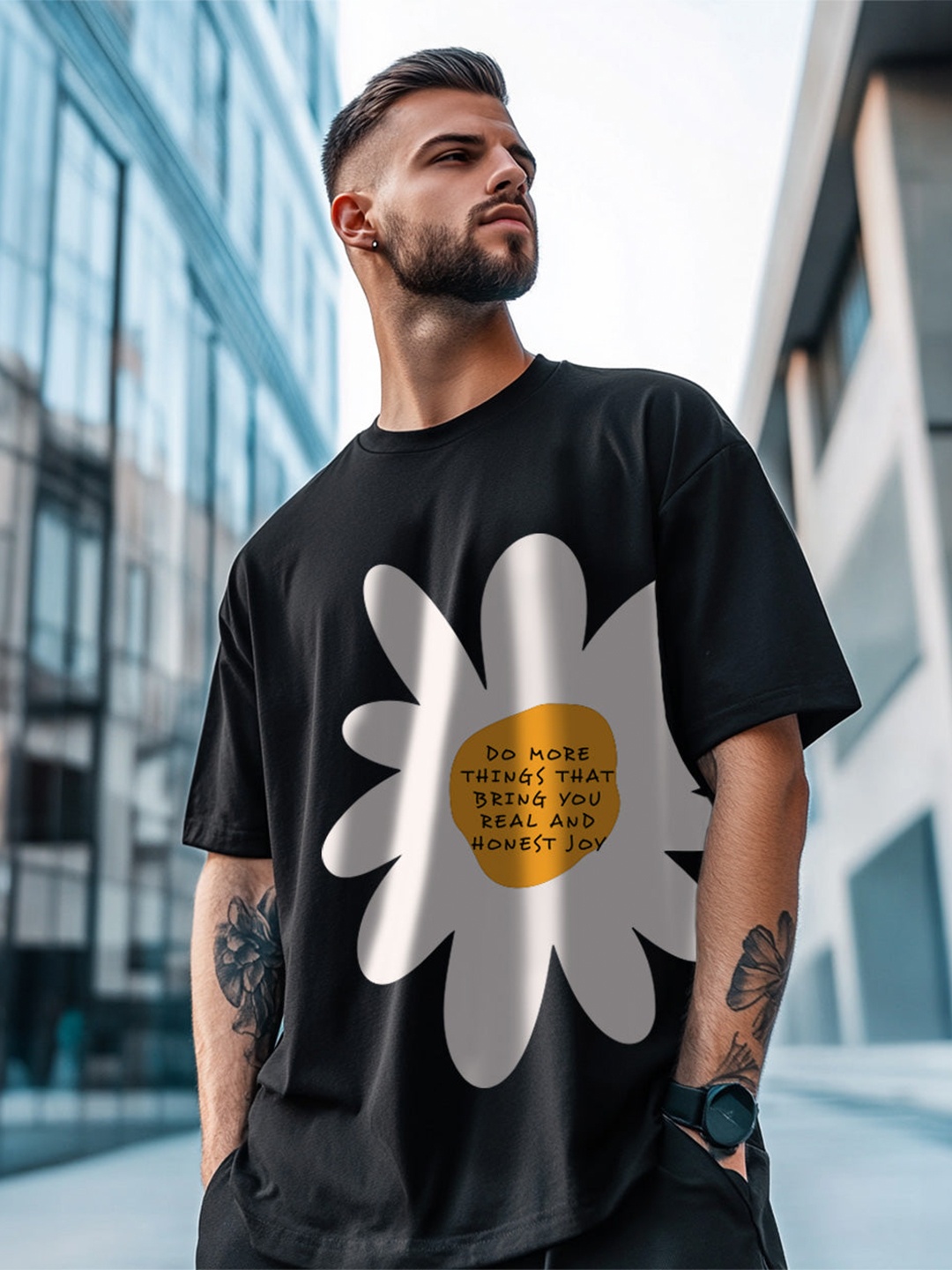 

VEIRDO Black Floral Printed Pure Cotton Oversized T-shirt