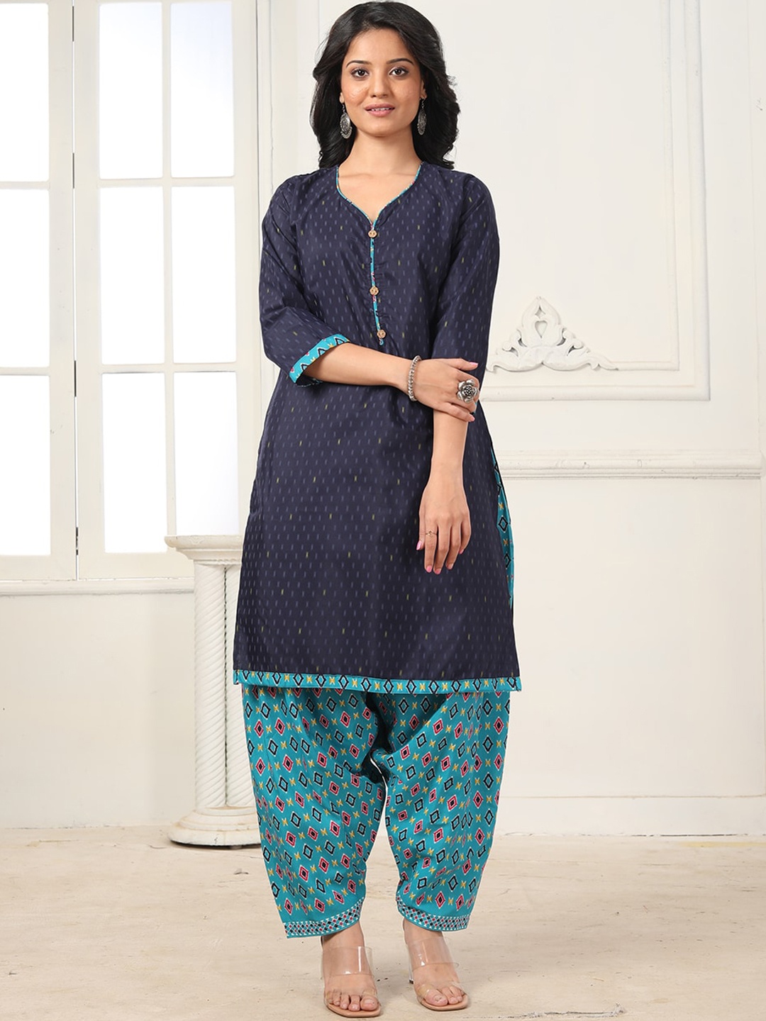 

KALINI Ethnic Motifs V-Neck Kurta With Patiala & Dupatta, Navy blue