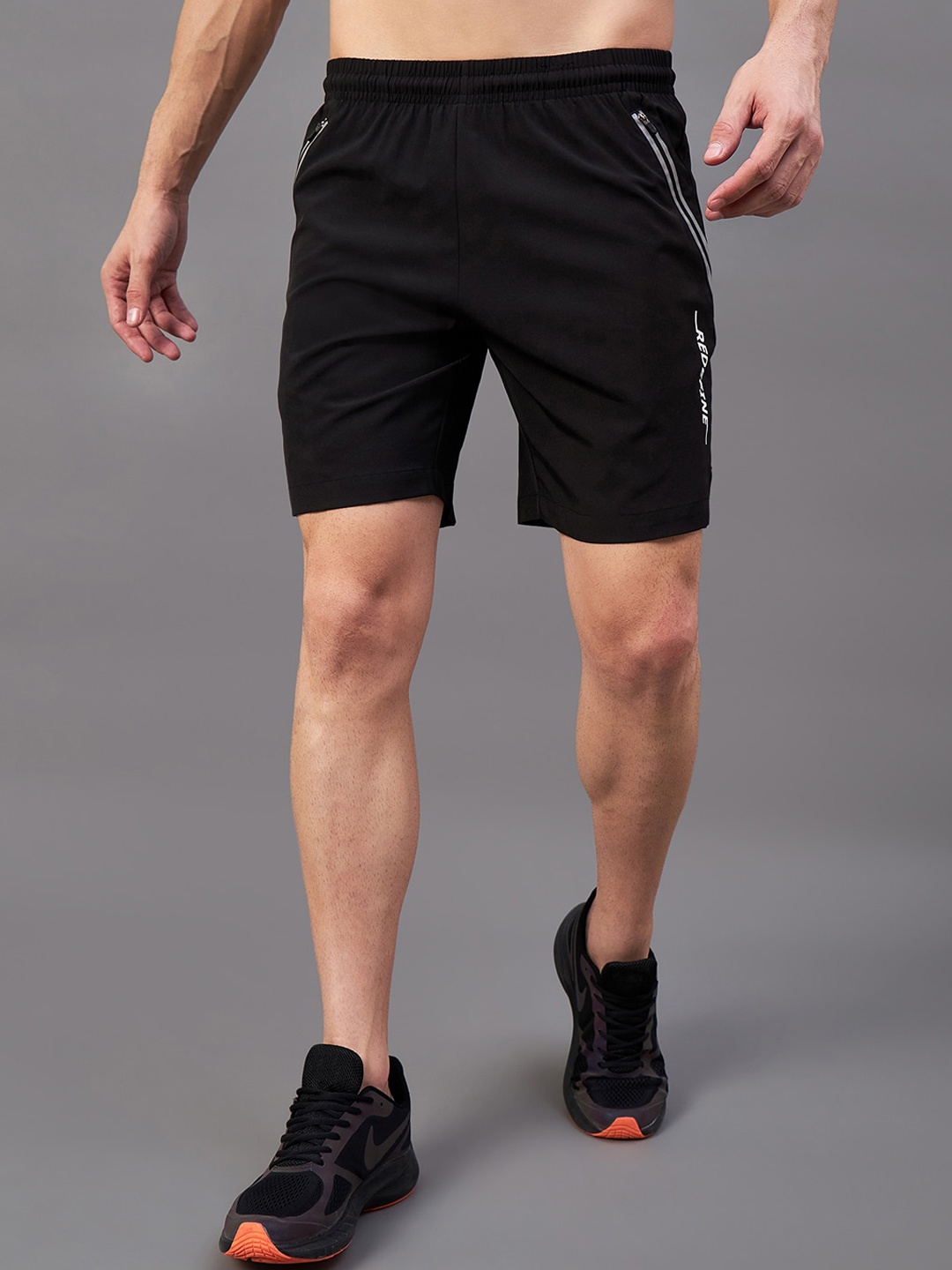 

Masch Sports Men Mid-Rise Rapid-Dry Sports Shorts, Black