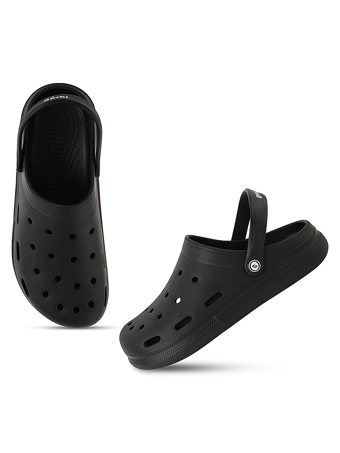 

BEONZA Men Self Design Lightweight Clogs, Black