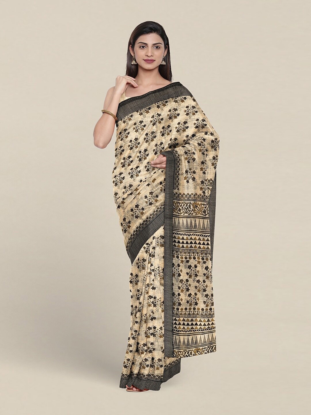 

Pothys Floral Printed Pure Cotton Saree, Cream