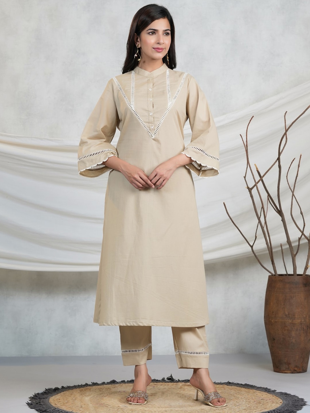 

Adveta Mandarin Collar Full Sleeve Straight Cotton Kurta, Beige