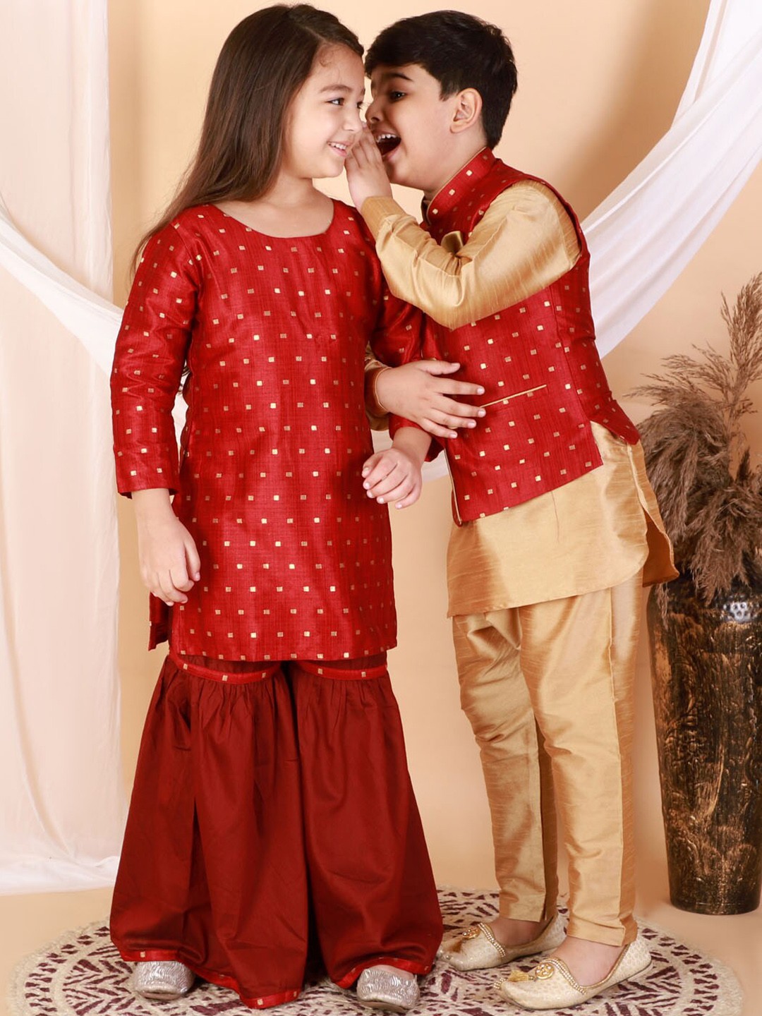 

VASTRAMAY Boys Band Collar Nehru Jacket Regular Kurta with Pyjamas, Rose gold