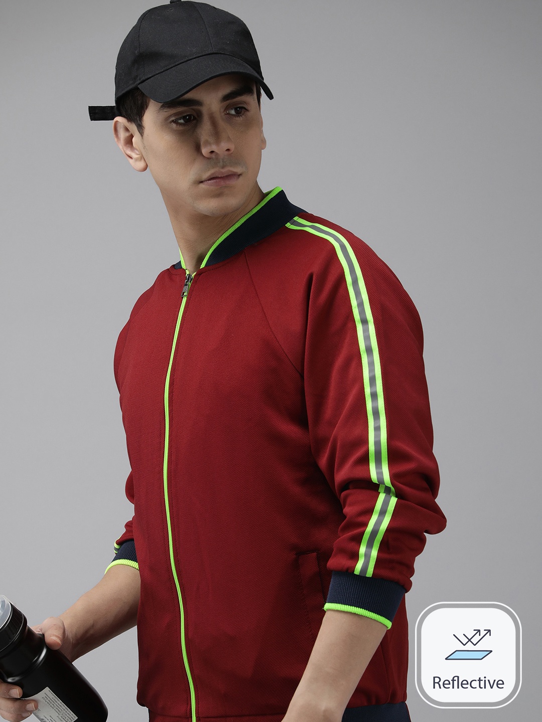 

VOXATI Men Solid Sporty Jacket, Maroon