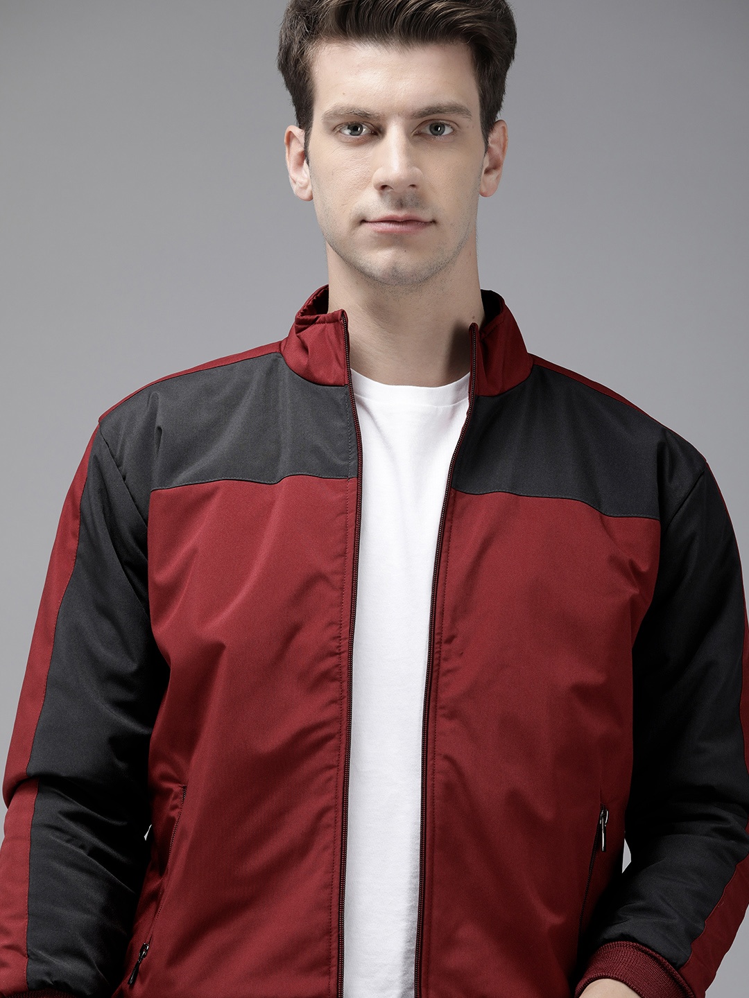 

VOXATI Men Colourblocked Sporty Jacket, Maroon