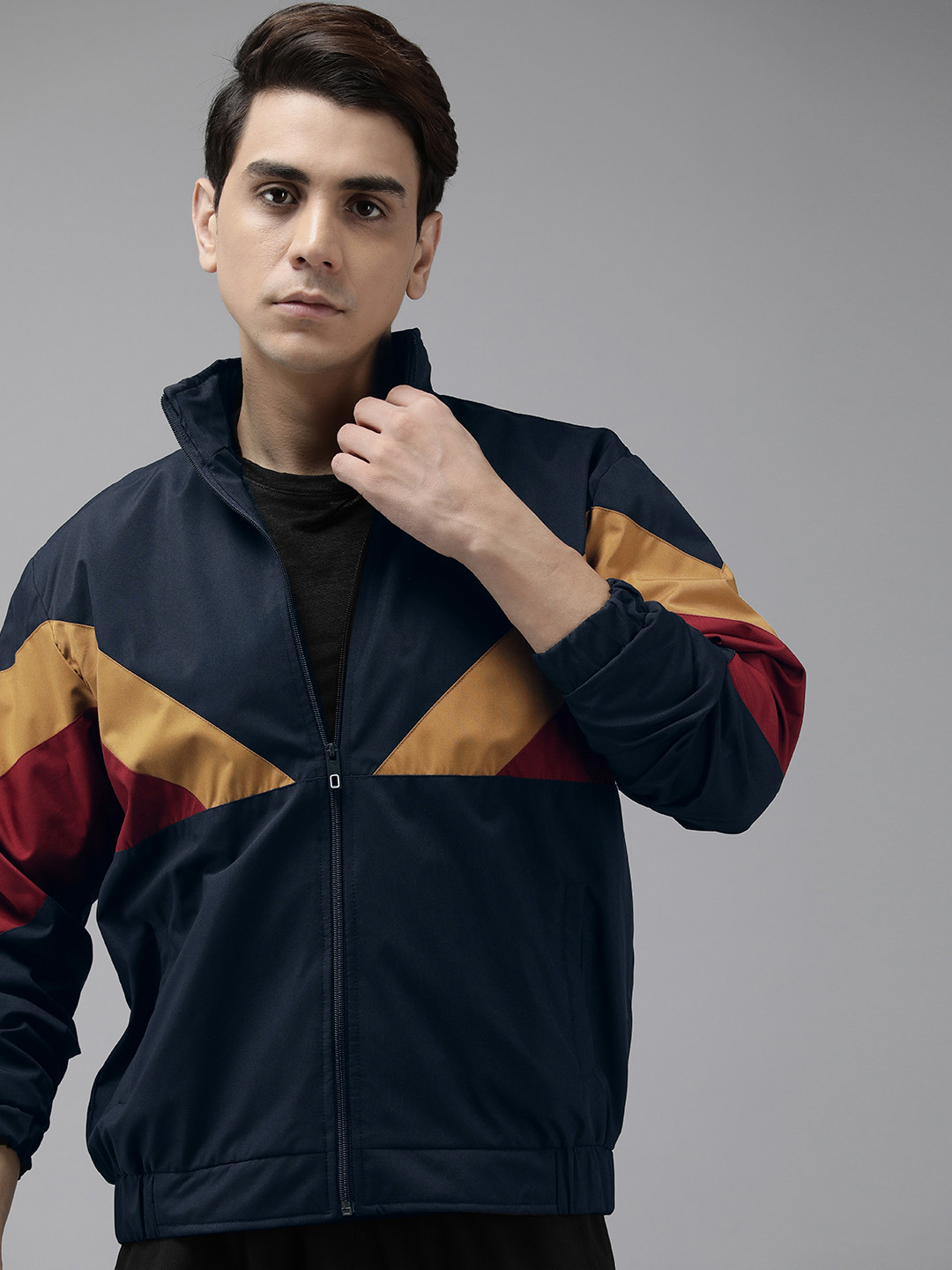 

VOXATI Men Colourblocked Sporty Jacket, Blue