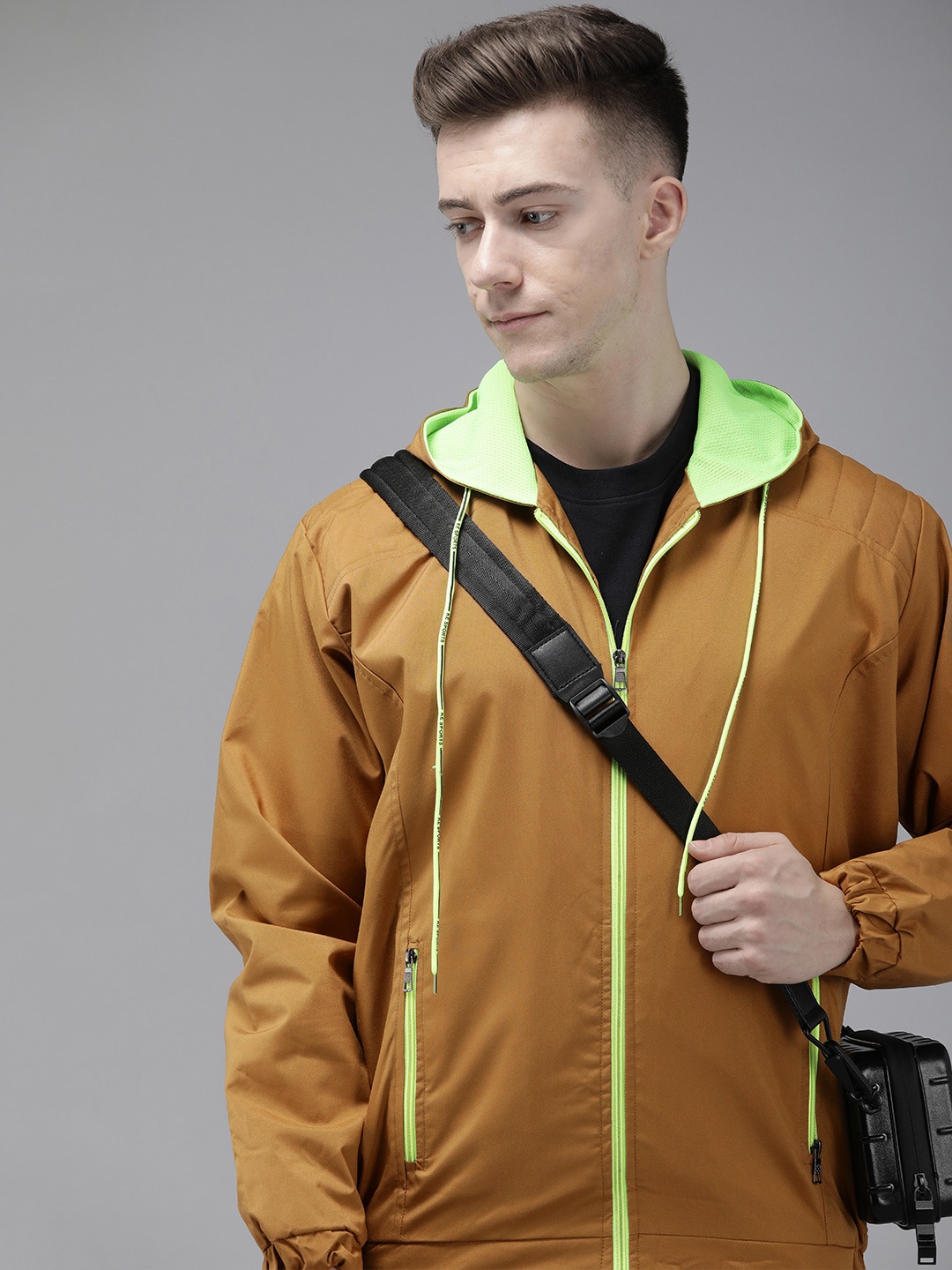 

VOXATI Men Solid Sporty Jacket, Mustard