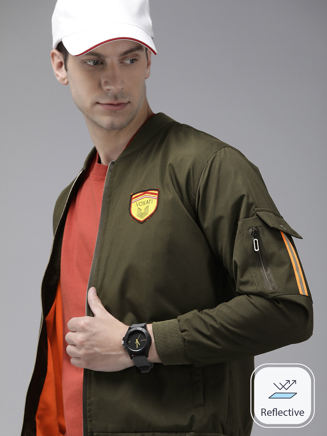 

VOXATI Men Solid Sporty Jacket with Patchwork, Green