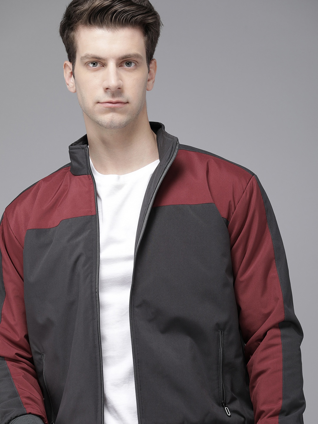 

VOXATI Men Colourblocked Sporty Jacket, Grey