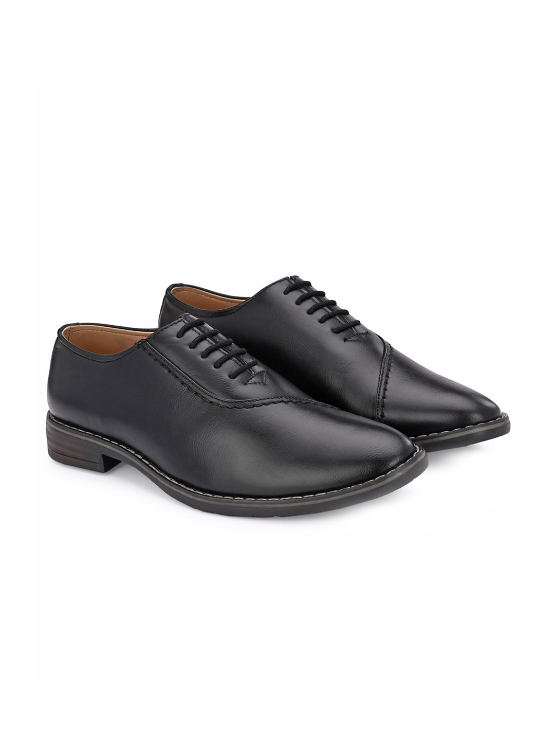 

ATTITUDIST Men Plain Formal Oxfords, Black