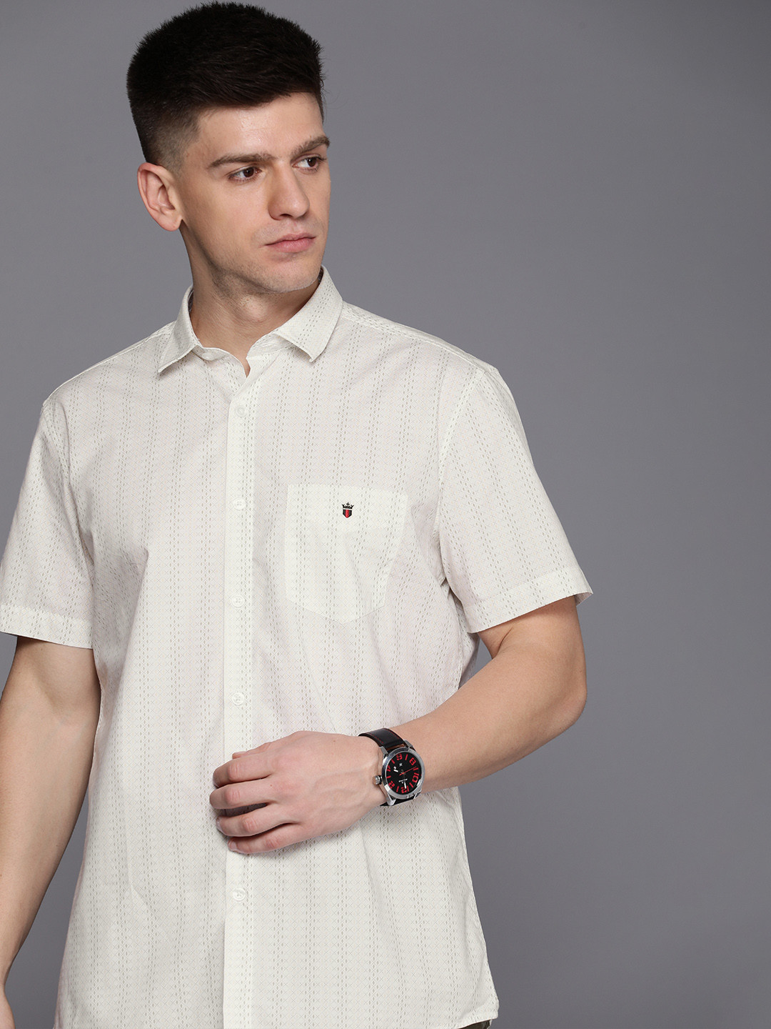 

Louis Philippe Sport Slim Fit Geometric Printed Pure Cotton Casual Shirt, White