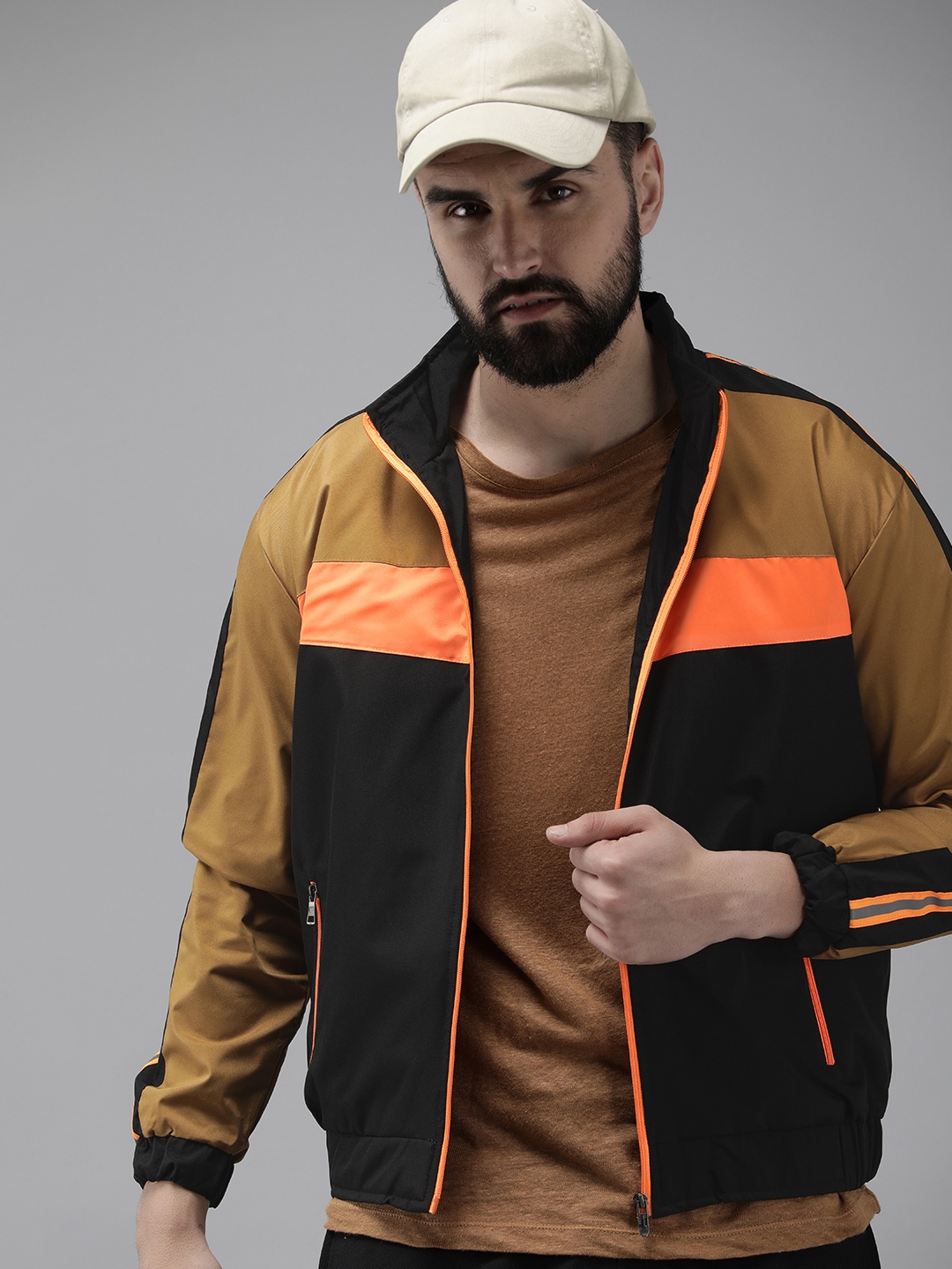 

VOXATI Men Colourblocked Sporty Jacket, Black