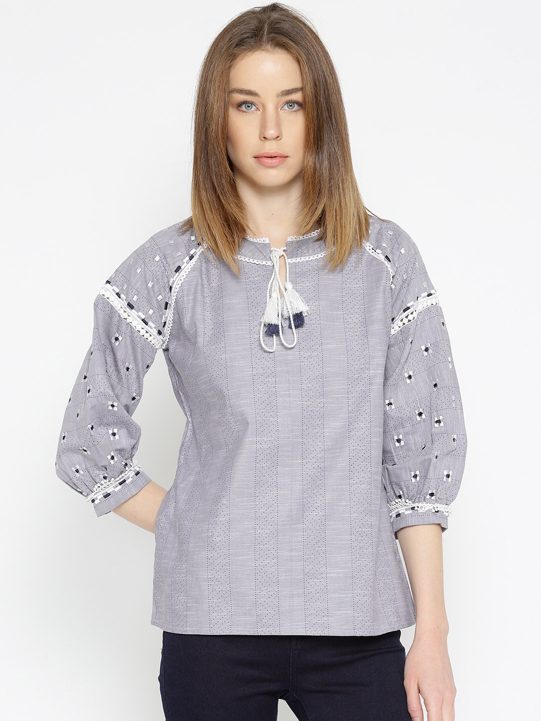 

Noi Women Black Solid Pure Cotton Top