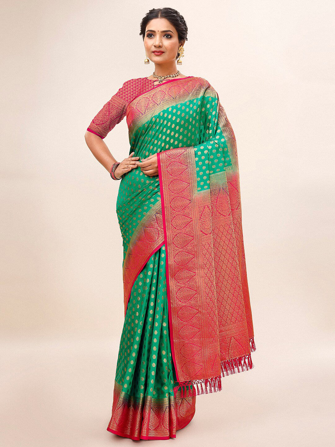 

Indian Women Ethnic Motifs Woven Design Zari Silk Blend Banarasi Saree, Green