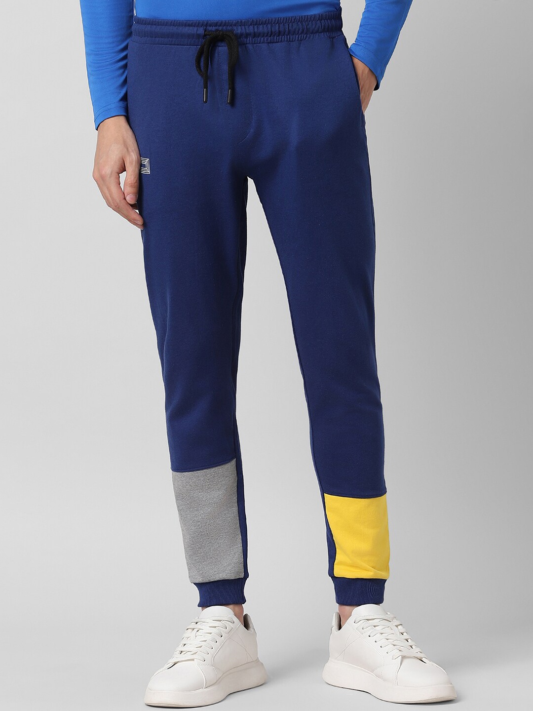 

People Men Blue Mid Rise Joggers