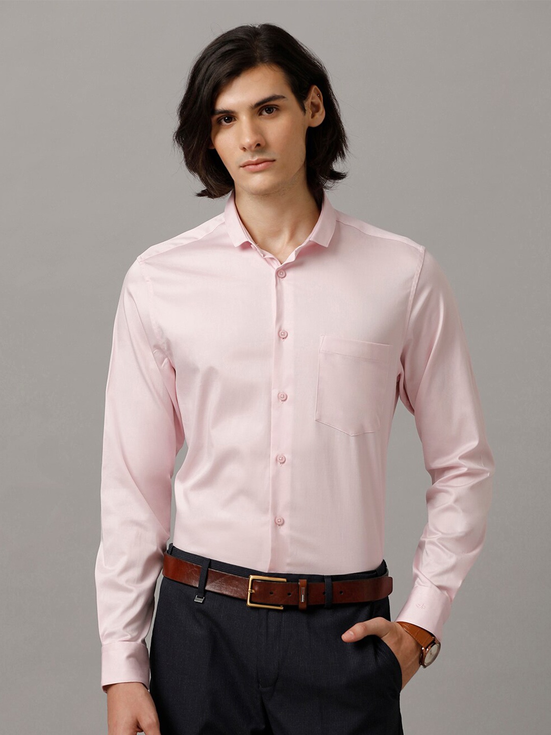 

Aldeno India Slim Slim Fit Opaque Formal Shirt, Peach