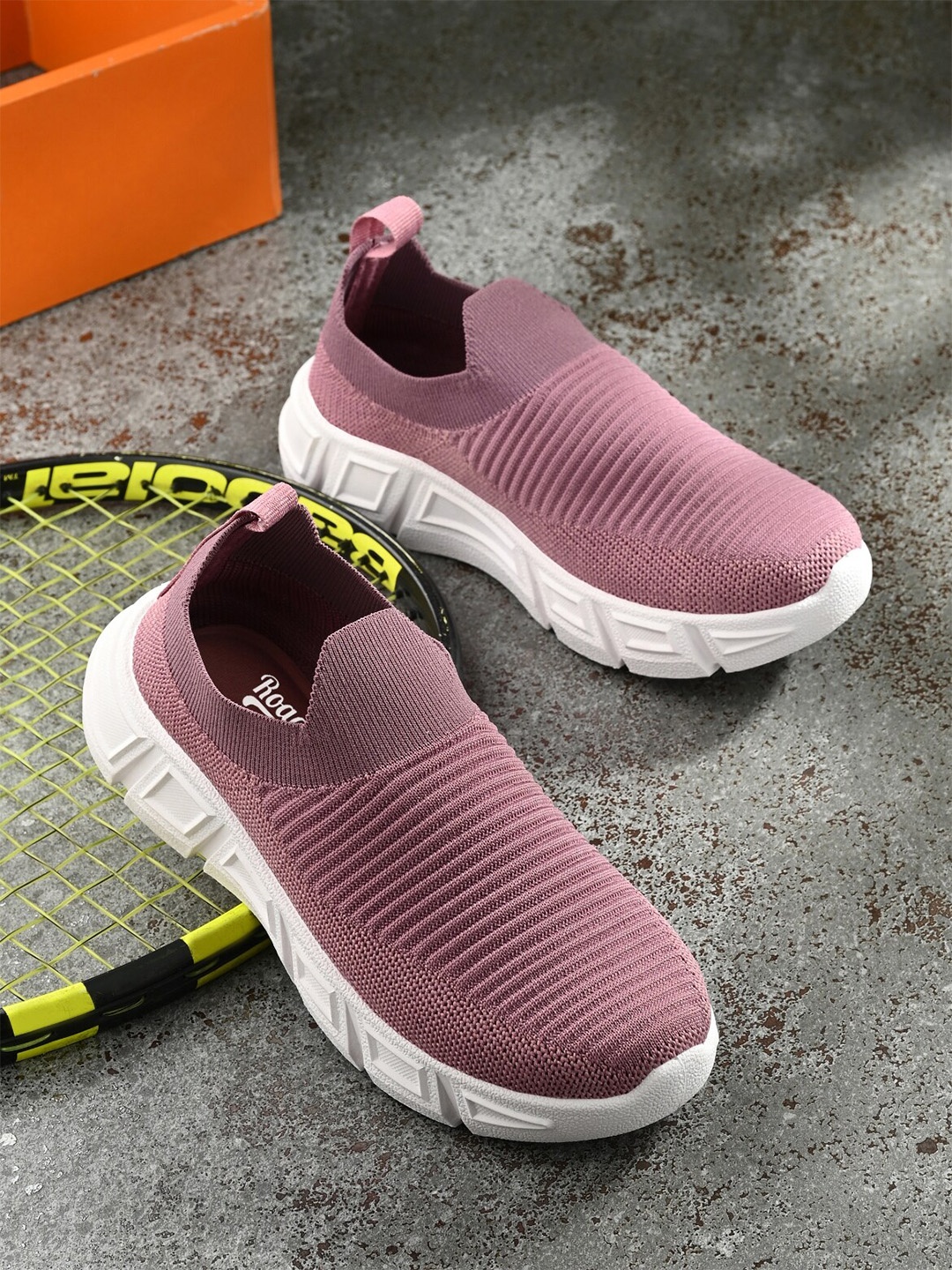 Roadster Women Mauve & White Textured Mesh Walking Shoes