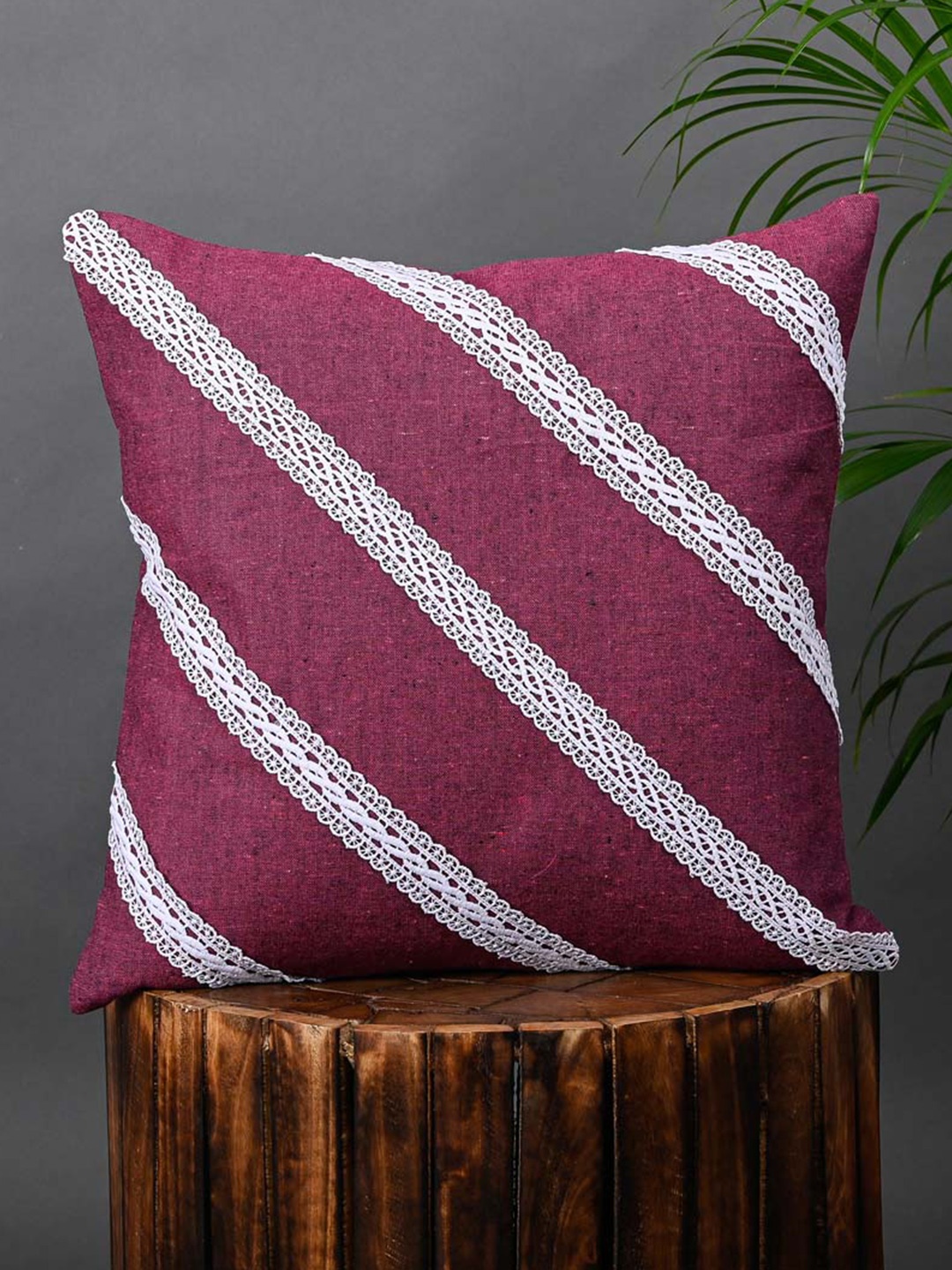 

OUSSUM Pink & White 2 Pieces Striped Cotton Square Cushion Covers