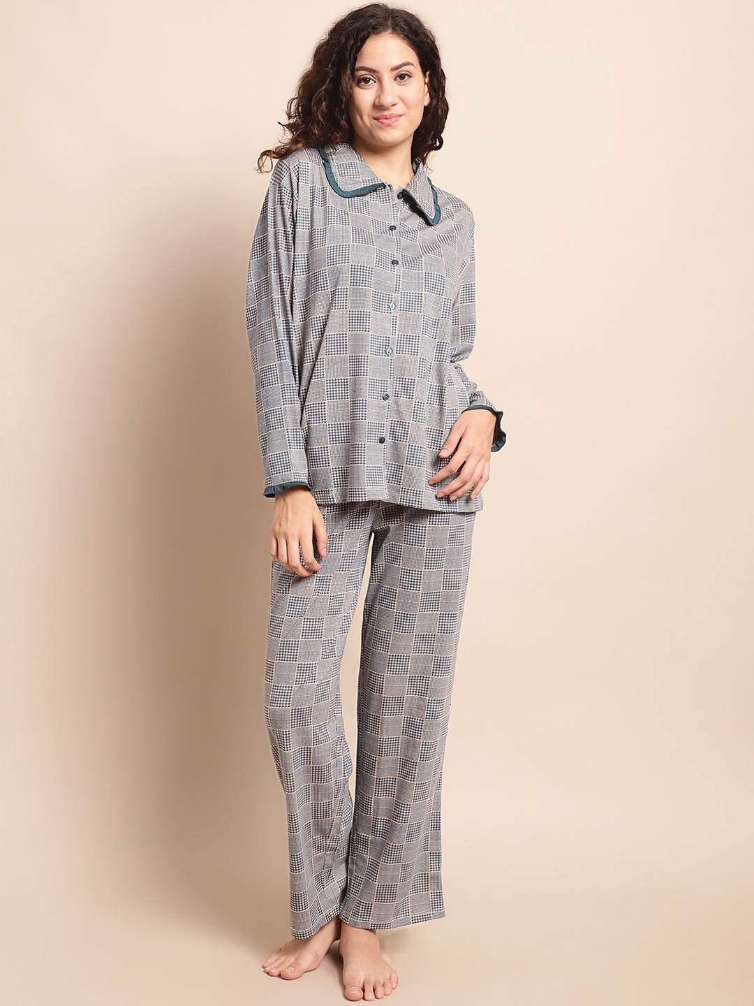 

Kanvin Teal & Off White Checked Modal Shirt & Pyjamas