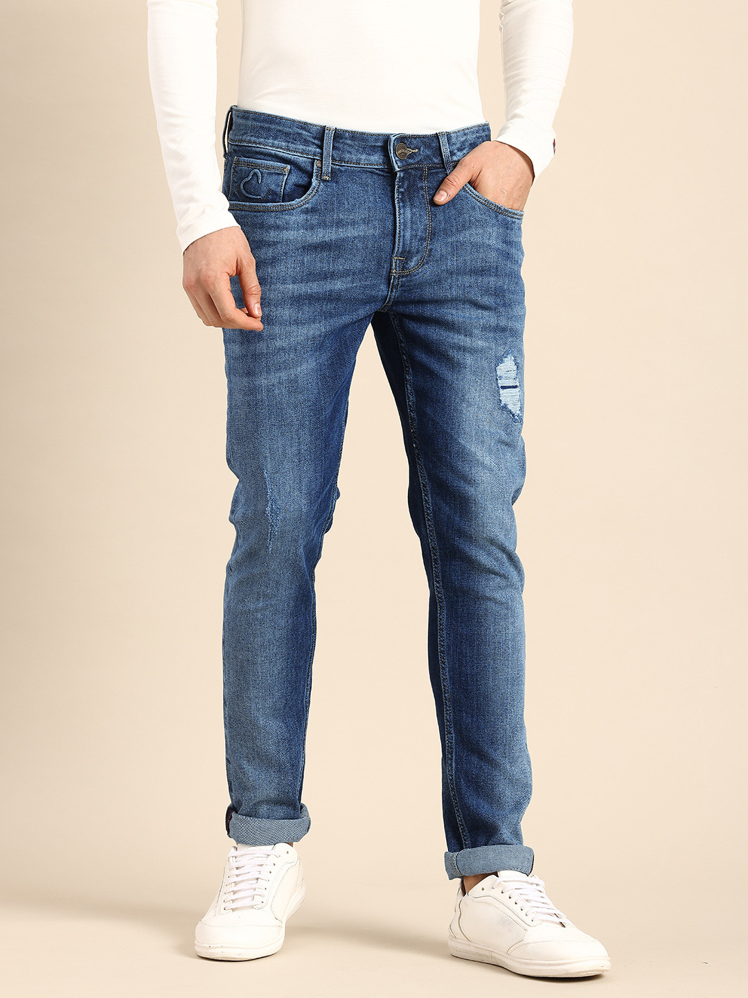 

Being Human Men Skinny Fit Low Distress Heavy Fade Stretchable Jeans, Blue