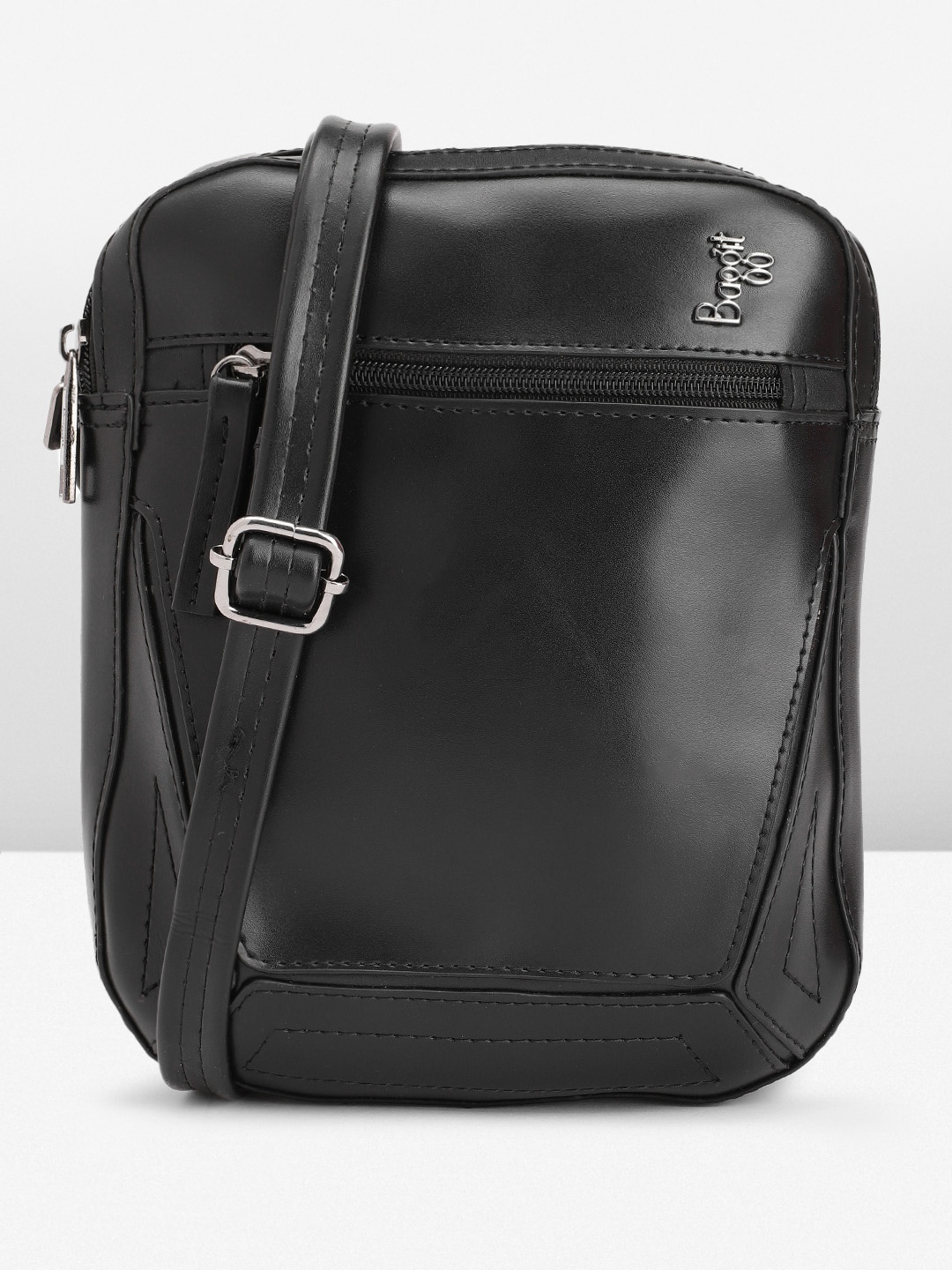 

Baggit Men Solid Messenger Bag, Black